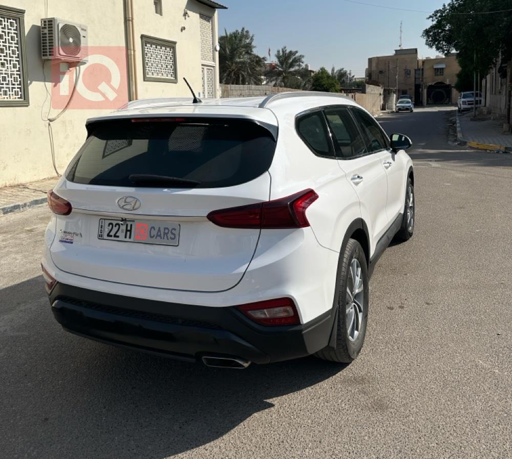 هيونداي سانتافي